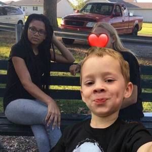 Meet your Posher, Neesa